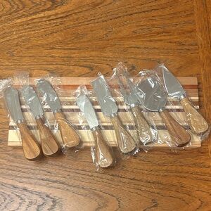 Cheese Board and Knives